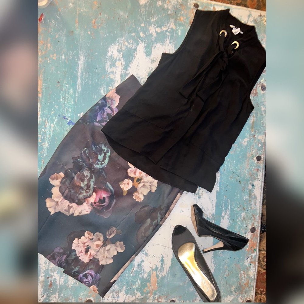 Blouse with Gold Details and Neck Tie